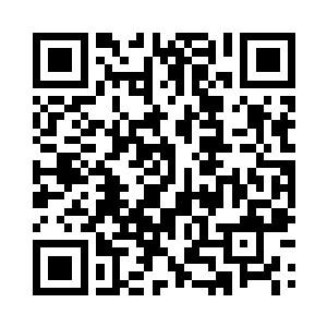 一个看上去像是组长的警察对周围人说道二维码生成