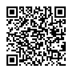 一众官员瞅着面前这位喜欢听墙根的大将军无言以对二维码生成