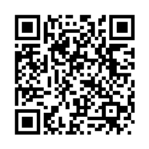 一双微染怒色的黑眸宛如雨后晴空二维码生成