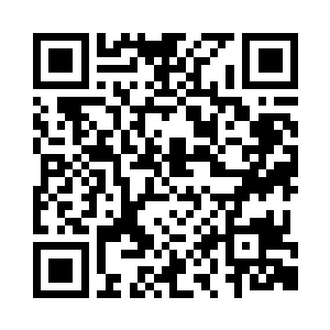 一双眼睛却紧张的往山谷的各个地方打量着二维码生成