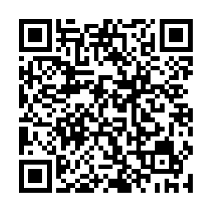 一看这女人的德性就猜到这女人可能某个大款的小三二维码生成