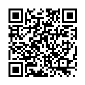 一看那长老凝滞了下才把身位摆好二维码生成