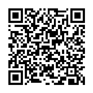 一股透心而过的法力直接在其后背爆出一个洞口来二维码生成