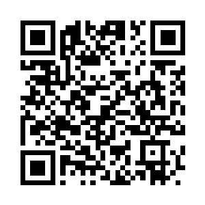 一边焦急的打量着燕正天脸上的神色二维码生成