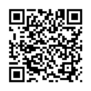 一边的一个灰衣老者忍不住开口道二维码生成