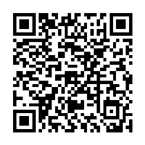 一道光束伴着早年间电子游戏特有的劣质音效飞了出去二维码生成