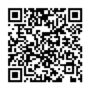 一道黑色的能量开始以一种肉眼可见的速度扩散开来二维码生成