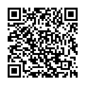 丁羽这个时候也已经把目光放在了后面的第二排二维码生成