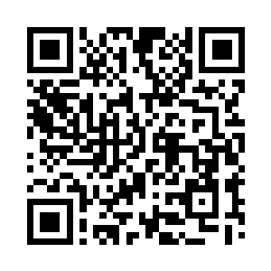 三个鹰领猎人冲着雷星峰所在的位置而来二维码生成