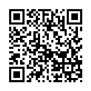 上站的金漫明眸瞪了一眼下方的石云边二维码生成