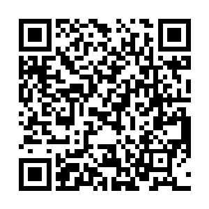 上面写的不乏是傅念琛掺加这次画展的经过和原因……二维码生成