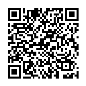 上面虽然因为苗寨的原因现在还在努力着感化下当地的民众二维码生成