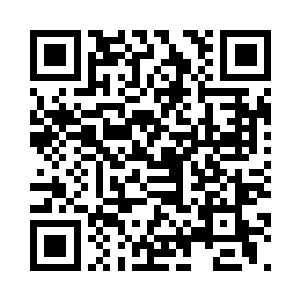 不过他也因此看清了那具焦尸生前应该是个人二维码生成