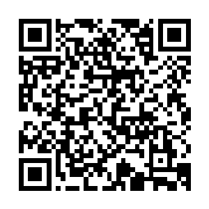 不过他终究已经不再是以前可以随心所欲表达自己感情的少年了二维码生成
