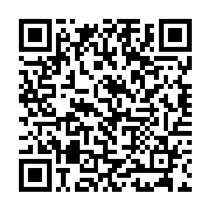 不过墨似乎有些不能接受刚刚和天道团聚就和他分开二维码生成