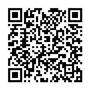 且说白河上流处于土埂城外数十里北面的一处高山之上二维码生成