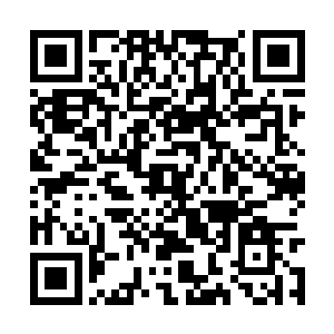 两人一路畅通无阻的进了有根家门而没有被人发现二维码生成