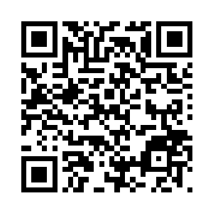 两只小的突然很是兴奋地冲进了房间二维码生成