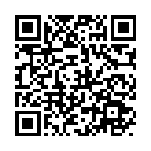 中年男子看着纳兰夜依旧深锁的眉头二维码生成