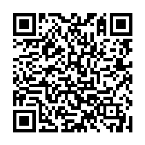 为了能够在现场见证中国队历史性的首次捧起亚洲杯二维码生成