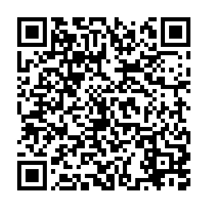 之后他甚至主动邀请叶凡进了他的办公室里和他重新谈了一下生意二维码生成