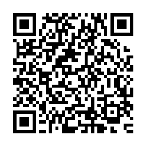 也是一句跟着一句的说了出来的……他在注意古斯特的神色反应二维码生成