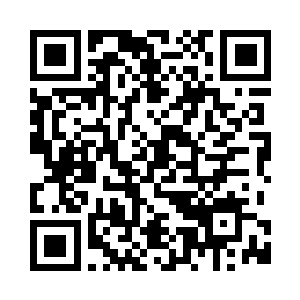 也是轻轻的在上尉的耳边说了两句二维码生成