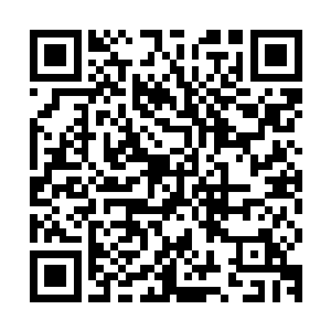 也有一些人一脸迷茫的望着突然出现在眼前的金色丝线不知所措二维码生成