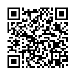 乱糟糟的面馆端一碗红油麻辣小面二维码生成