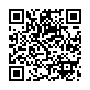 五个巨大的泰山手印直接压在了叶莫的身上二维码生成