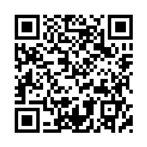 今晚很多人挤破了脑袋也要想进入礼堂的会场二维码生成