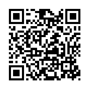 从另外一边形成夹击之势的西门吹牛率先动手二维码生成