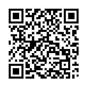从断墙另一边突然窜出一个变异丧尸二维码生成