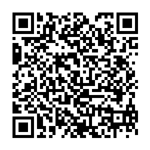 从而攻击力暴涨的三个独眼巨人也随之恢复到了最开始的那种状态二维码生成
