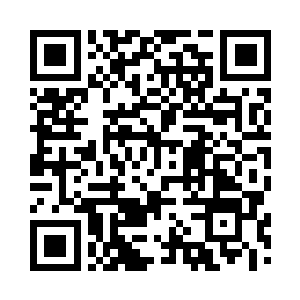 从虫潮卷袭之下突围出去的人带着伤二维码生成