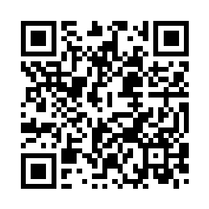 仔细一看火棍已经出现在男子手中二维码生成