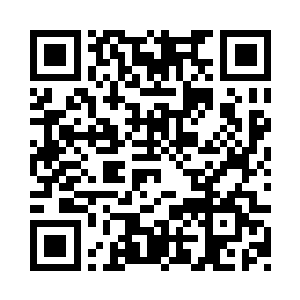 他一把把我电话抢过去接通了然后说二维码生成