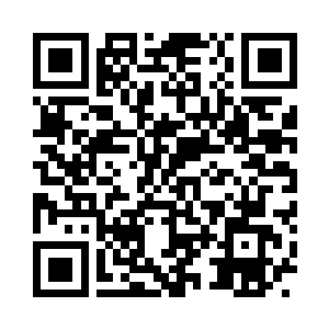 他们看她的目光总让她想到湿滑又冰冷的蛇二维码生成