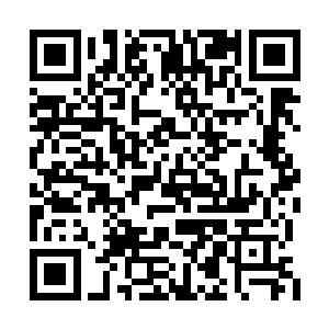 他们那里的确有一男三女入住进了一间豪华套房二维码生成