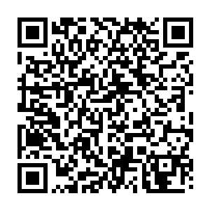 他双手把倒在地上的汽车重新推正了――这个举动就让汉斯等人看得眉毛直跳二维码生成