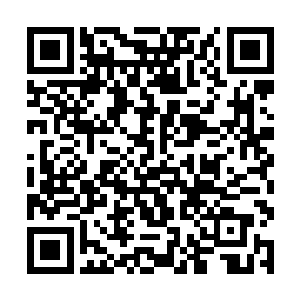 他发名片竟然发到了白山市招商局局长何慧乔的手里二维码生成