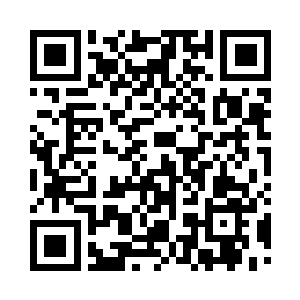 他右翅上的一根羽翼忽然化作赤红之色二维码生成