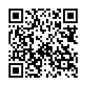 他就与剧组其他成员搭乘飞机离开北美二维码生成