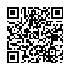 他抬起头空中的那一支嫩绿的枝条二维码生成