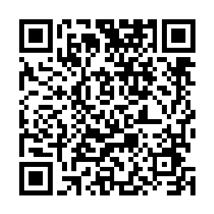 他现在估计正在和提多玛斯还有他的手下打的要死要活的二维码生成