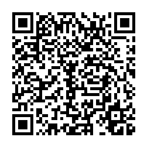 他的任务是好好地听一下李金龙带过来的此前就已经做好的六首歌二维码生成