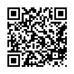 他的攻击和他的身体开始渐渐的被冰封二维码生成