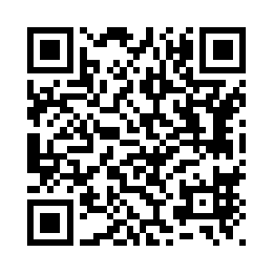 他的视线却关注孟静妍多于关注她二维码生成