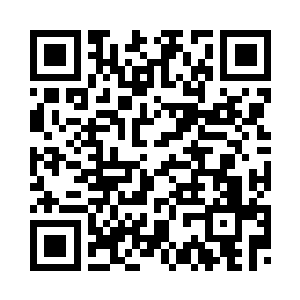 他走到其中一名圣雪派成员的面前二维码生成