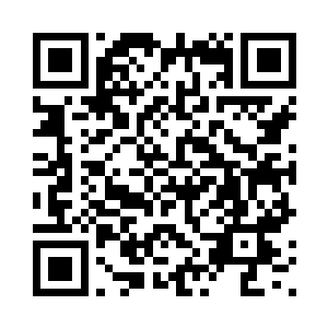 他还朝着周围派出去了不少的剑芒二维码生成